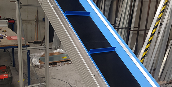 COB140 Inclined Conveyor